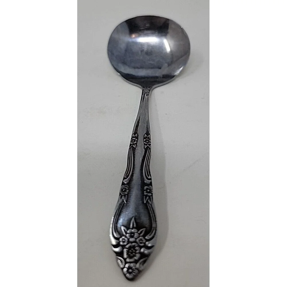 Stanley Roberts Rogers Co Dream Rose Pattern Ladle 6 3/8